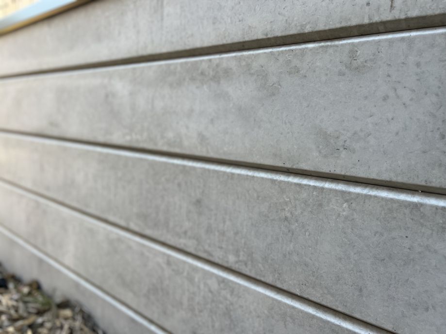retaining walls mornington peninsula have installed this concrete sleeper wall in Frankston